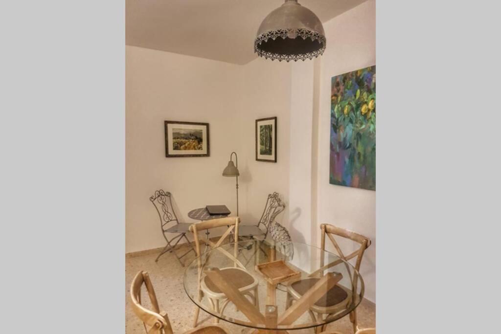 El Patio De San Bernardo Apartment Sevilla Exterior foto