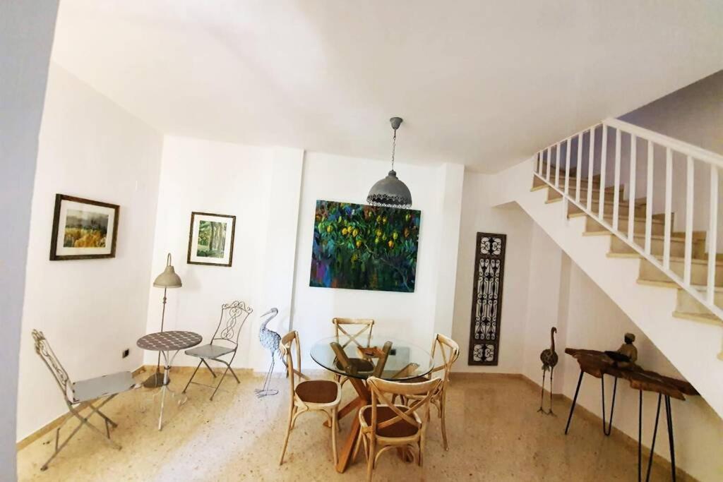 El Patio De San Bernardo Apartment Sevilla Exterior foto